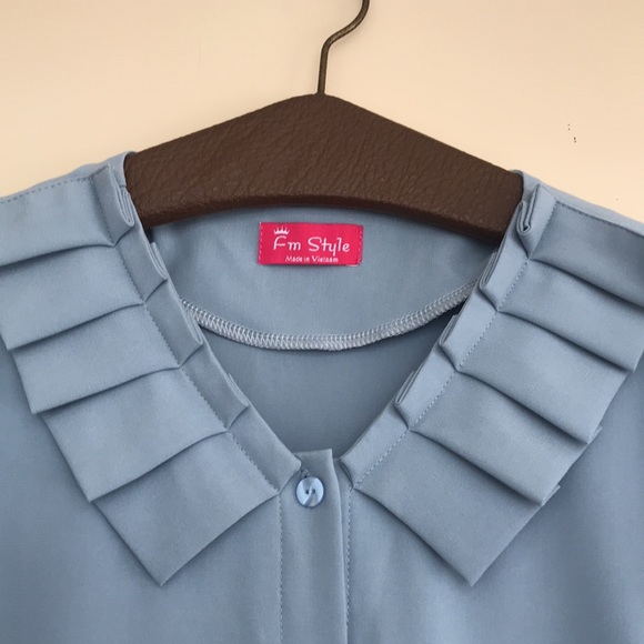 Women’s dress - Picture 3 of 5